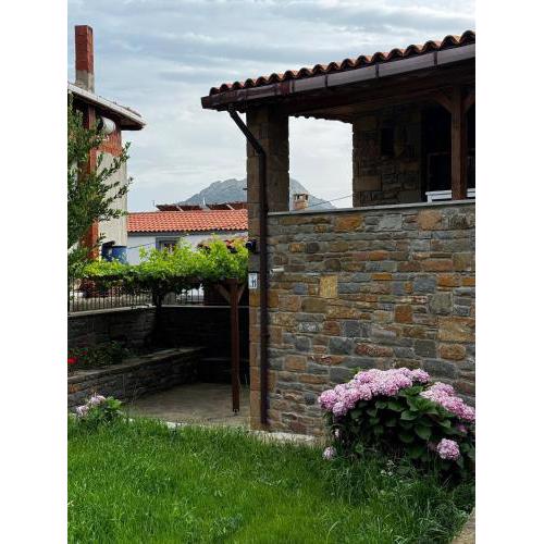 Paparuna Stone Home