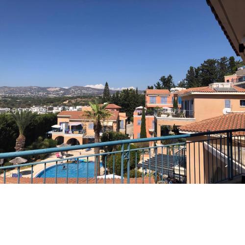 Paphos Charming 3-bed villa with sea views and pool
