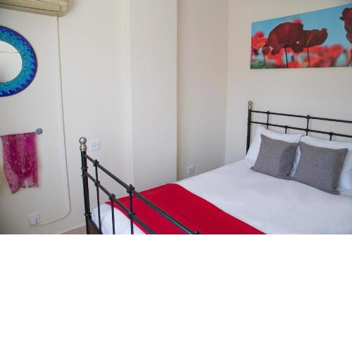 Paphos Love Nest Apartment