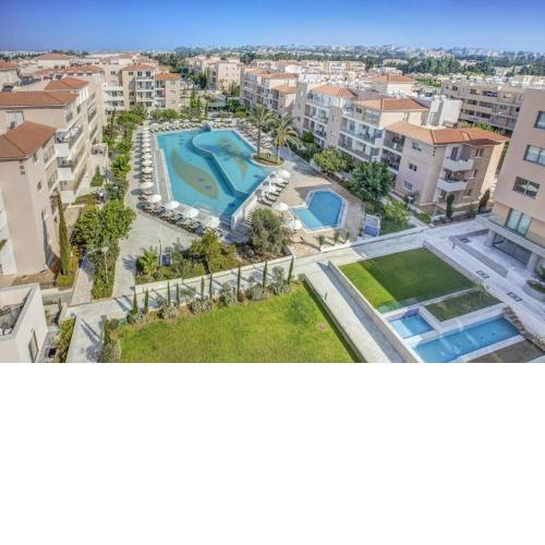 Paphos Resort Retreat at Elysia Park with GYM POOL