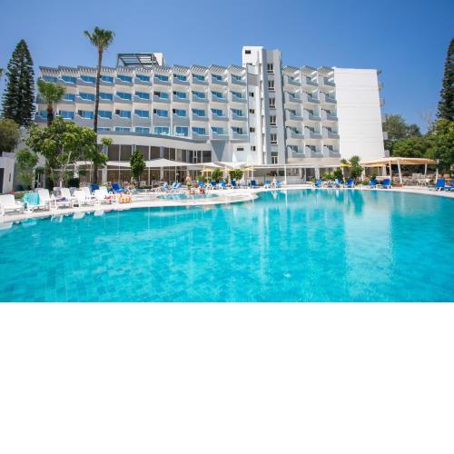 Papouis Protaras Hotel