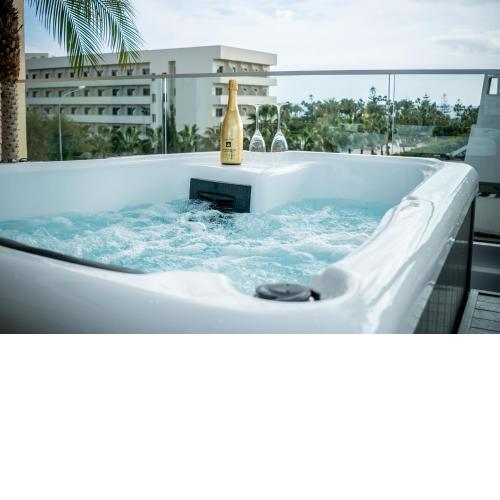 Paradi Nissi Golden Sands Apartment