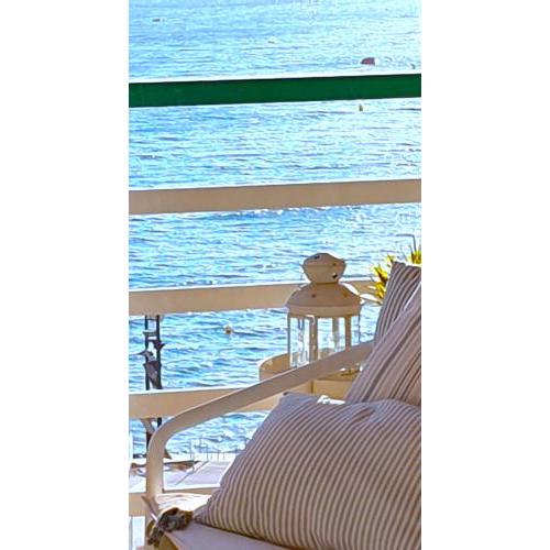 Paradis BEACH & CENTER