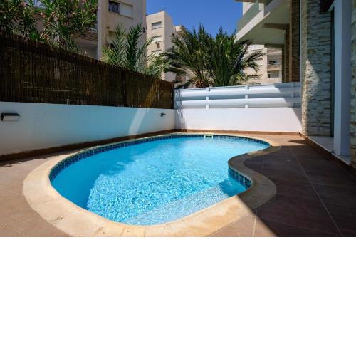 Paradise Apartment with Private Pool & Sea View
