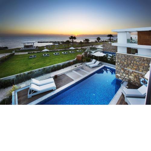 Paradise Cove Luxurious Beach Villas