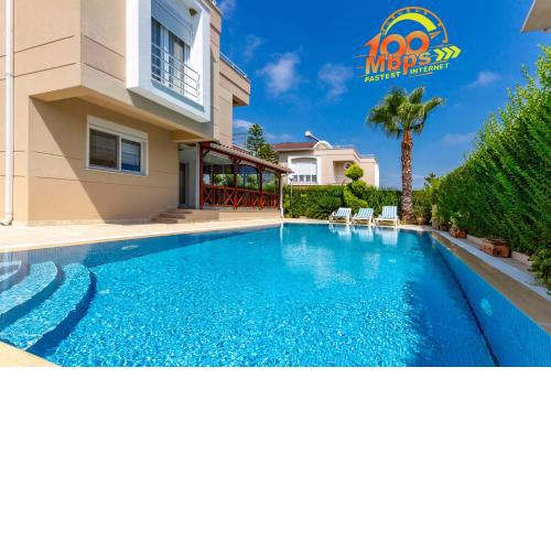 Paradise Town Villa Premium
