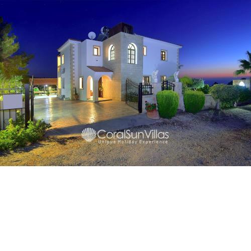 PARADISE VILLA by Coral Sun Villas