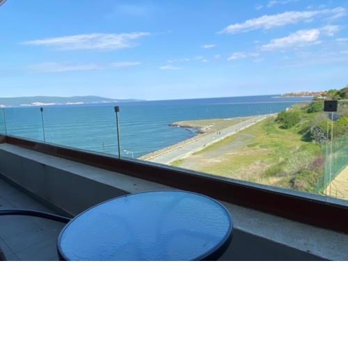 PARADISO 'B' 605 Private Apartment Nessebar