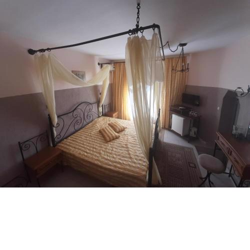 Paralax Hotel