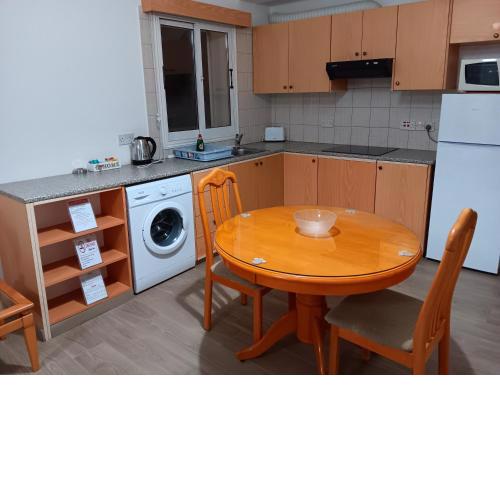 Pari Holiday apartments