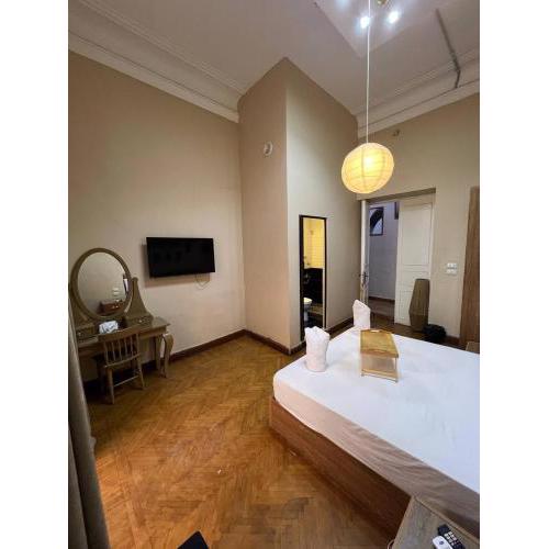 paris east rooms