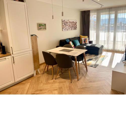 ParkCentral Luxury in City Center 7