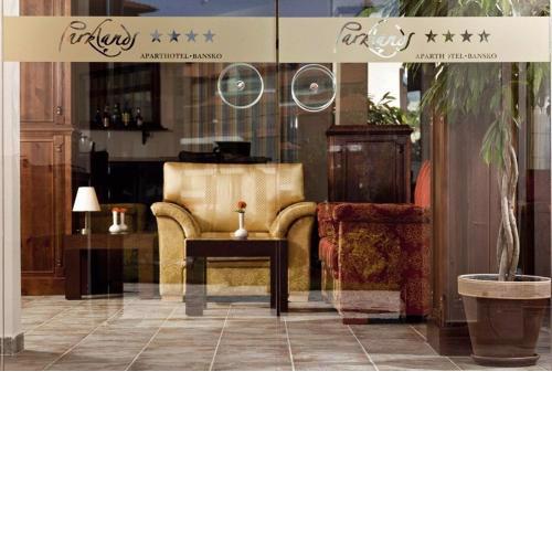 Parklands Hotel & Pool
