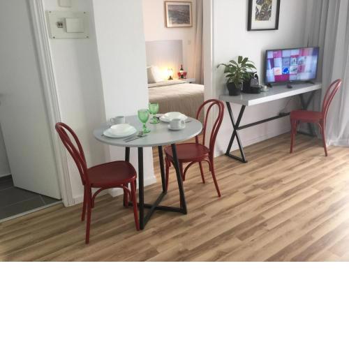 Pasithea Holiday Apartments