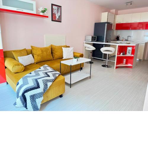 Pavel Home