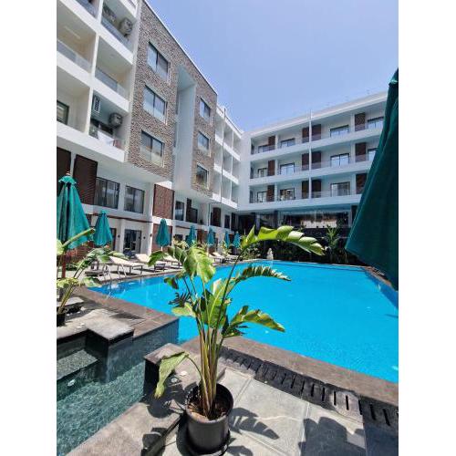 Peaceful 3BR, 2BA Escape 4 Pools, Wi-Fi, Onsite Shop & Onsite Restaurant near El Gouna