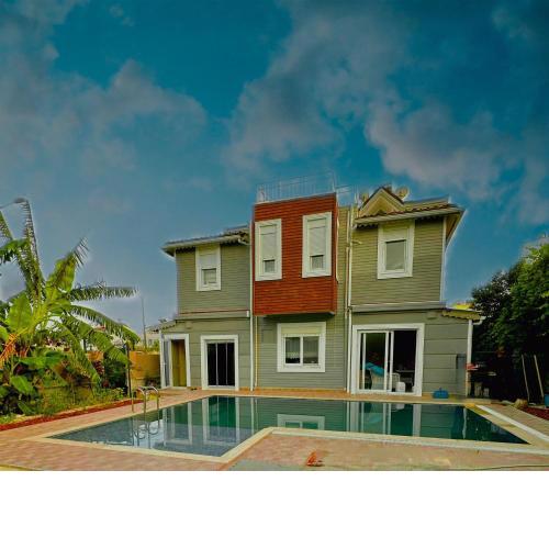 Peaceful Holiday Villas-Family