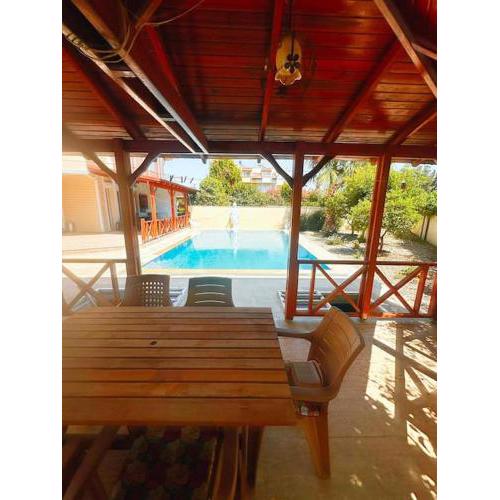Peaceful Holiday Villas-Patio-Garden