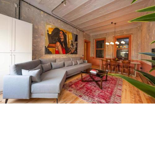 Penelope's Loft - Just Renovated 5Br in City Centre