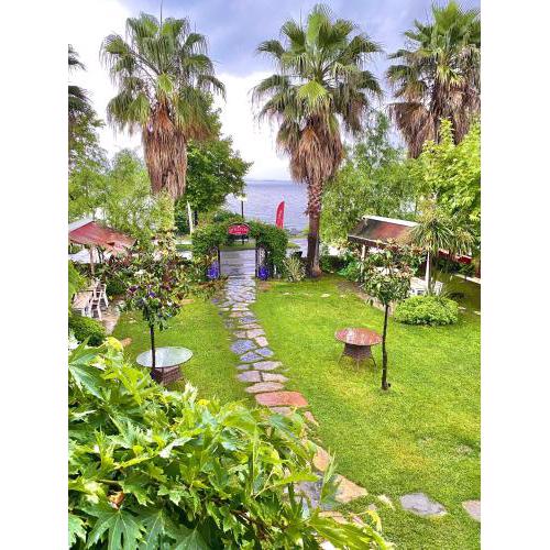 Peri Boutique Hotel