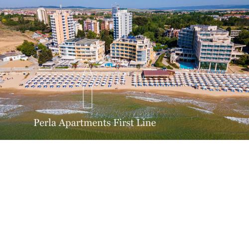 Perla Apartments First Line
