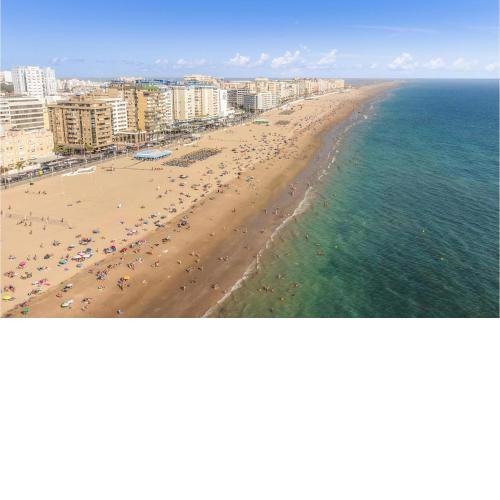 Pet Friendly Apartment In Cádiz With Wifi