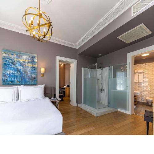 Petros Hotel