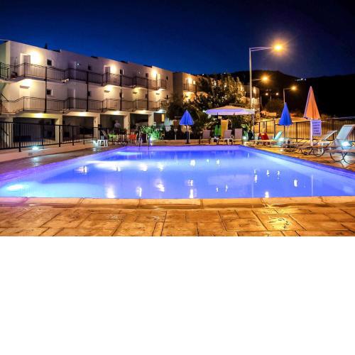 Peyia Pearl