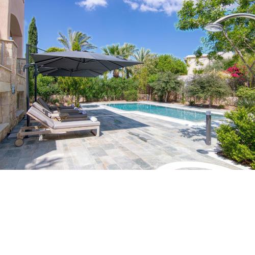 Phaedrus Living Amorosa 13 Beachside Villa