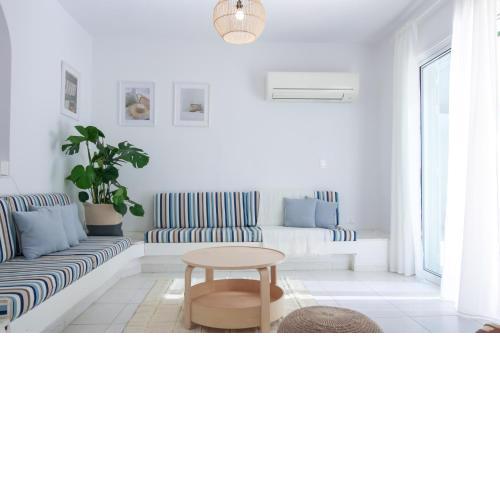 Phaedrus Living Azure Serenity Villa