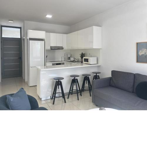 Phaedrus Living Constantinos Seaview Residence