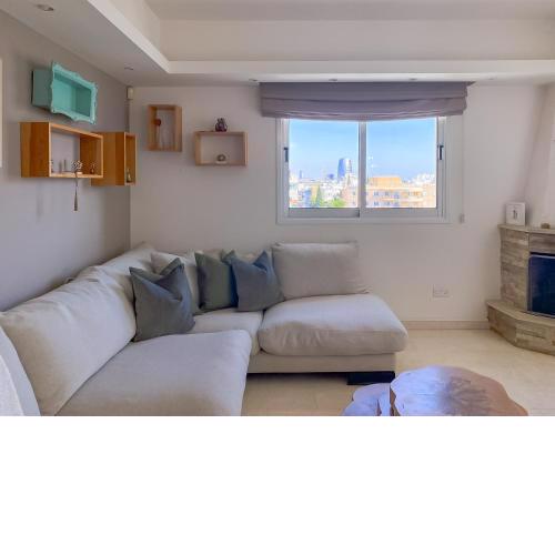 Phaedrus Living: Erato Seaview Luxury Penthouse