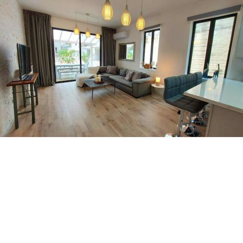 Phaedrus Living: Luxury Maisonette Platres