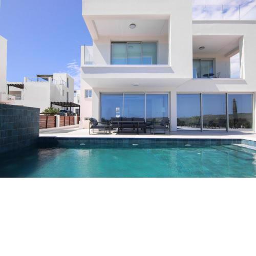 Phaedrus Living Luxury Seaview Coral Bay Villa