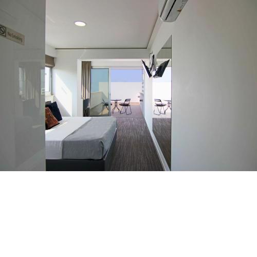 Phaedrus Living: Luxury Suite Nicosia 503