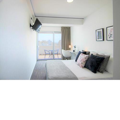 Phaedrus Living: Luxury Suite Nicosia 508