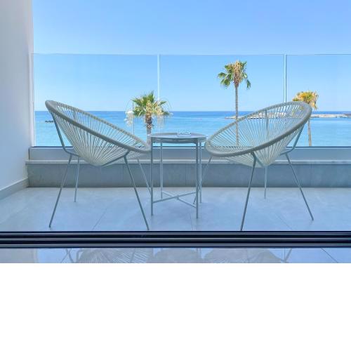 Phaedrus Living: Marina Sea View Flat 214 Emerald