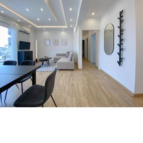 Phaedrus Living: Nicosia Downtown Flat 704