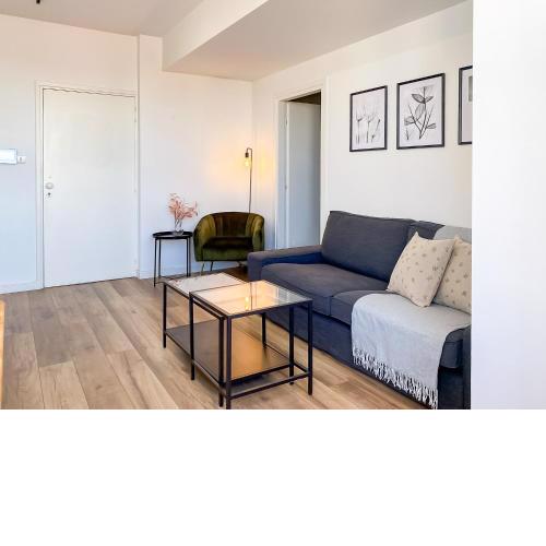 Phaedrus Living: Ourania City Heights Flat