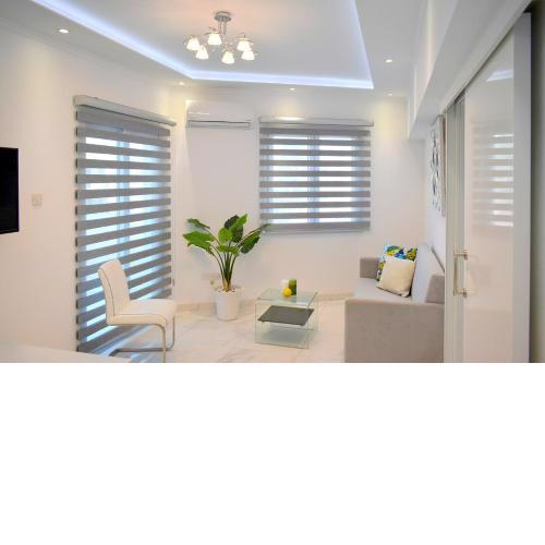 Phaedrus Living: Seaside Luxury Flat Lighthouse 66
