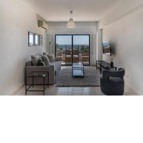 Phaedrus Living Seaview Phinikoudes Flat