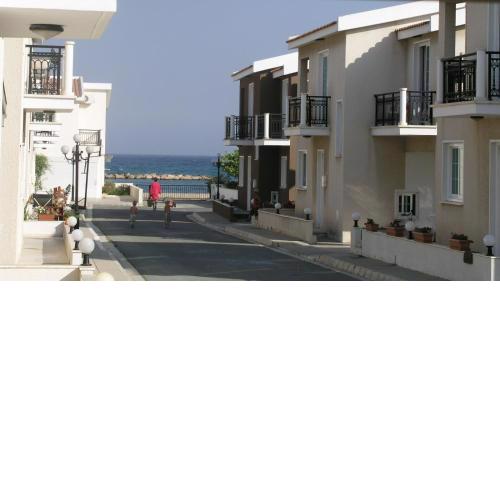 Philippou Beach Villas & Apartments