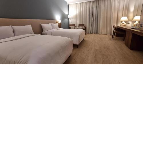 Phoenix Hotel & Wellness