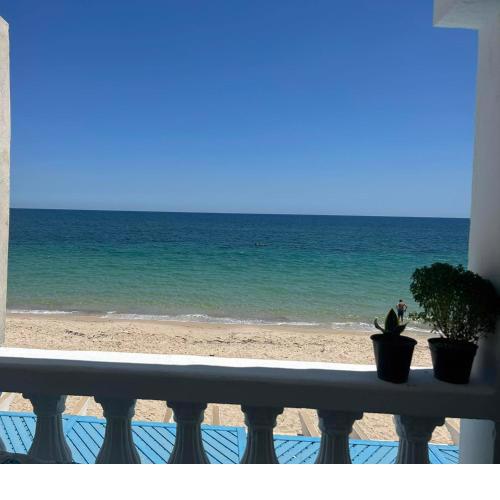 Pied dans l'Eau à Sousse méditerranéen