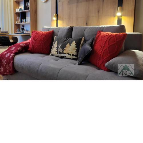 Pinewood ANG luxurious apartment A32