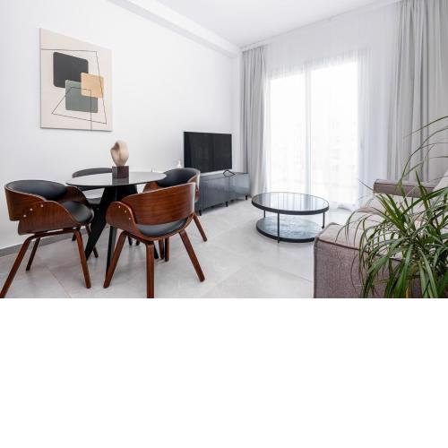 Platinum 77 X Apartments
