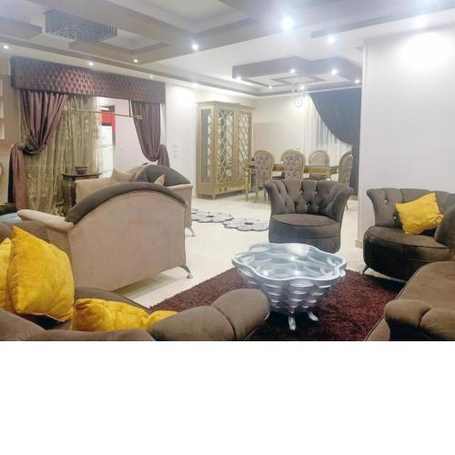 Platinum Luxury Apartment شقه فندقيه