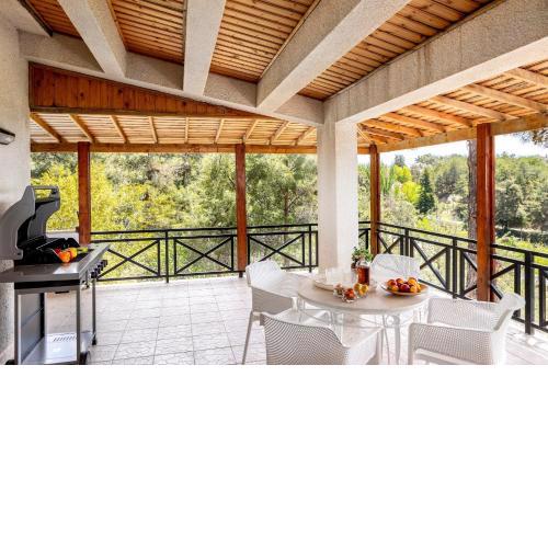 Platres Forest Panorama Cottage