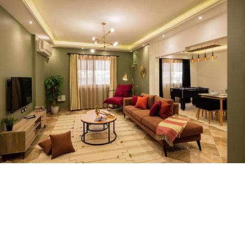 Play Foosball & Do Yoga - 1 BR Apt 5 Min To Airport