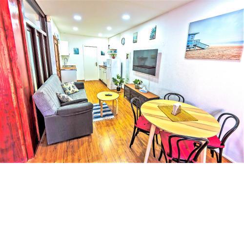 Plaza Noria Apartments with Balconies